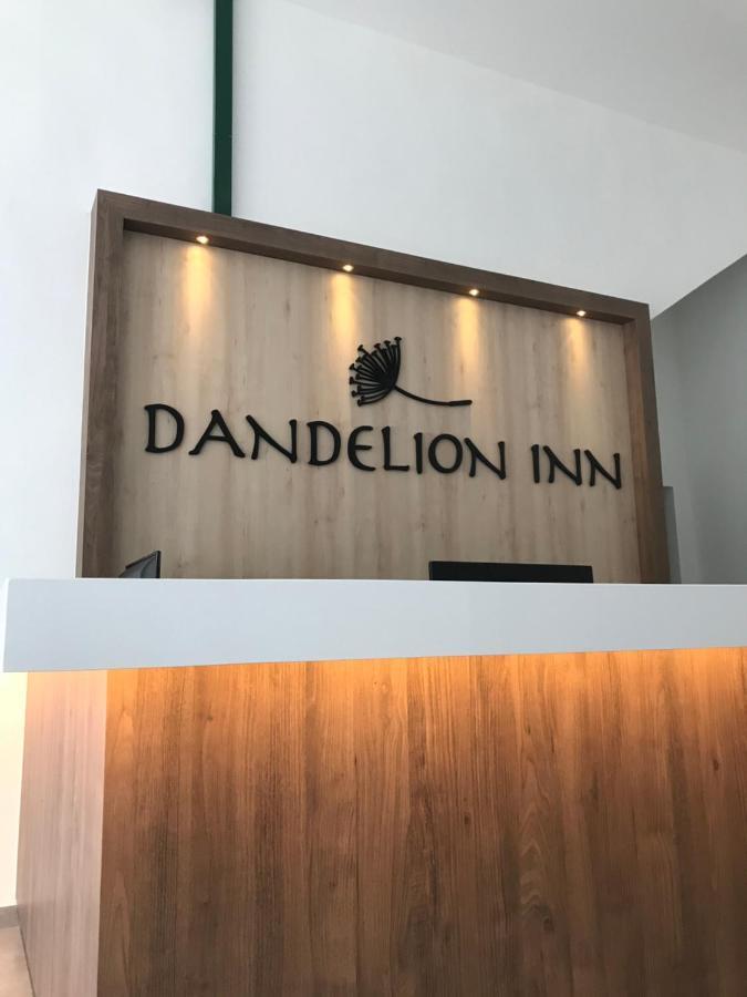 סימפאנג פולאי Dandelion Inn מראה חיצוני תמונה